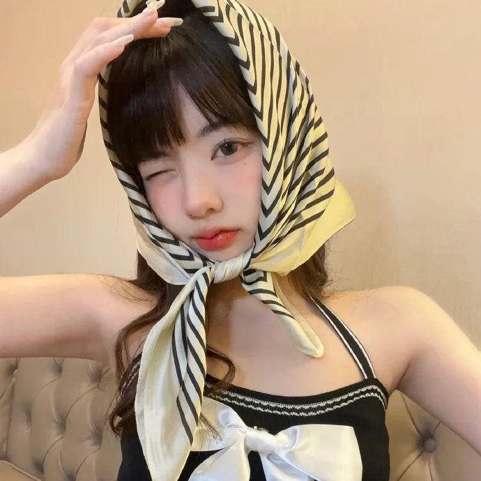 艳后多情